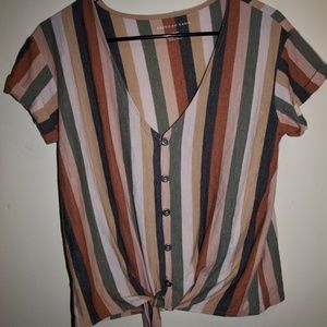 American Eagle Button Front Tie